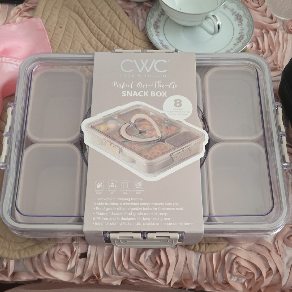 CWC Beige Snack Box with Compartments